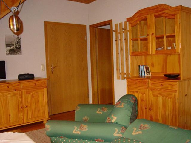 Pension Martens - Gaubenwohnung Wieck Extérieur photo